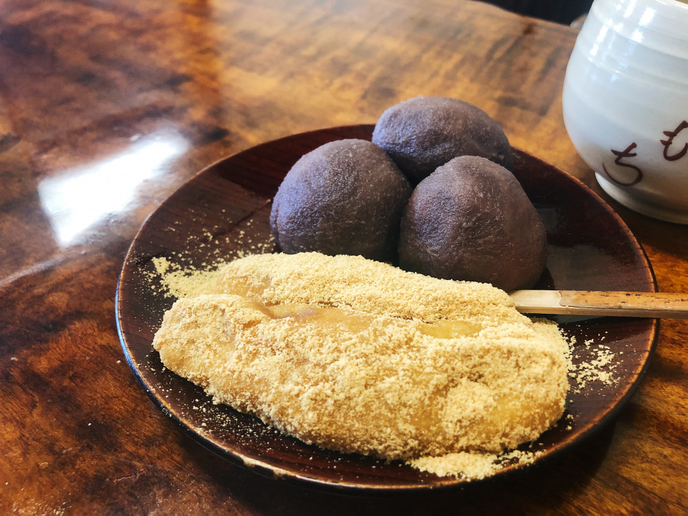 粟餅所・澤屋 むにぐるめ ～唯一無二の絶品グルメ～